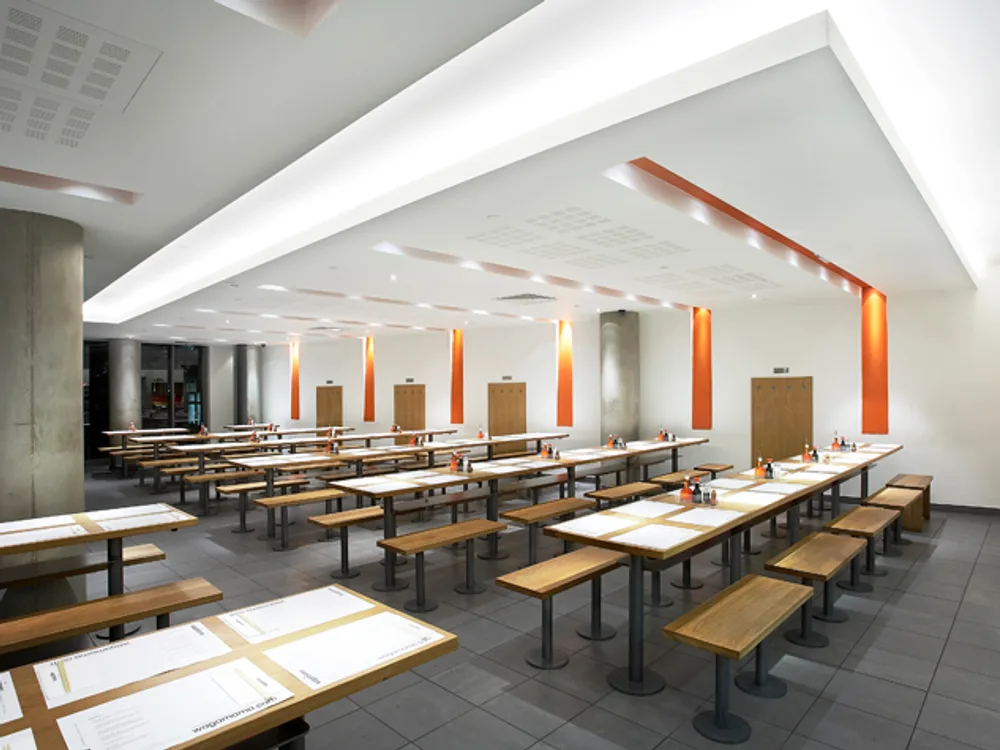 Wagamama victoria